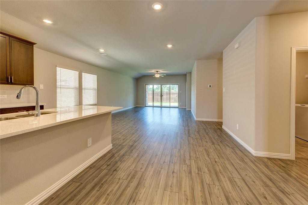 1109 Birchwood Ln #NA - Photo 5 of 14