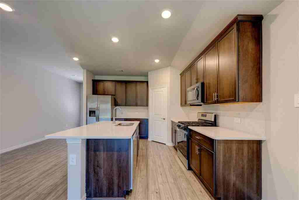 1109 Birchwood Ln #NA - Photo 6 of 14