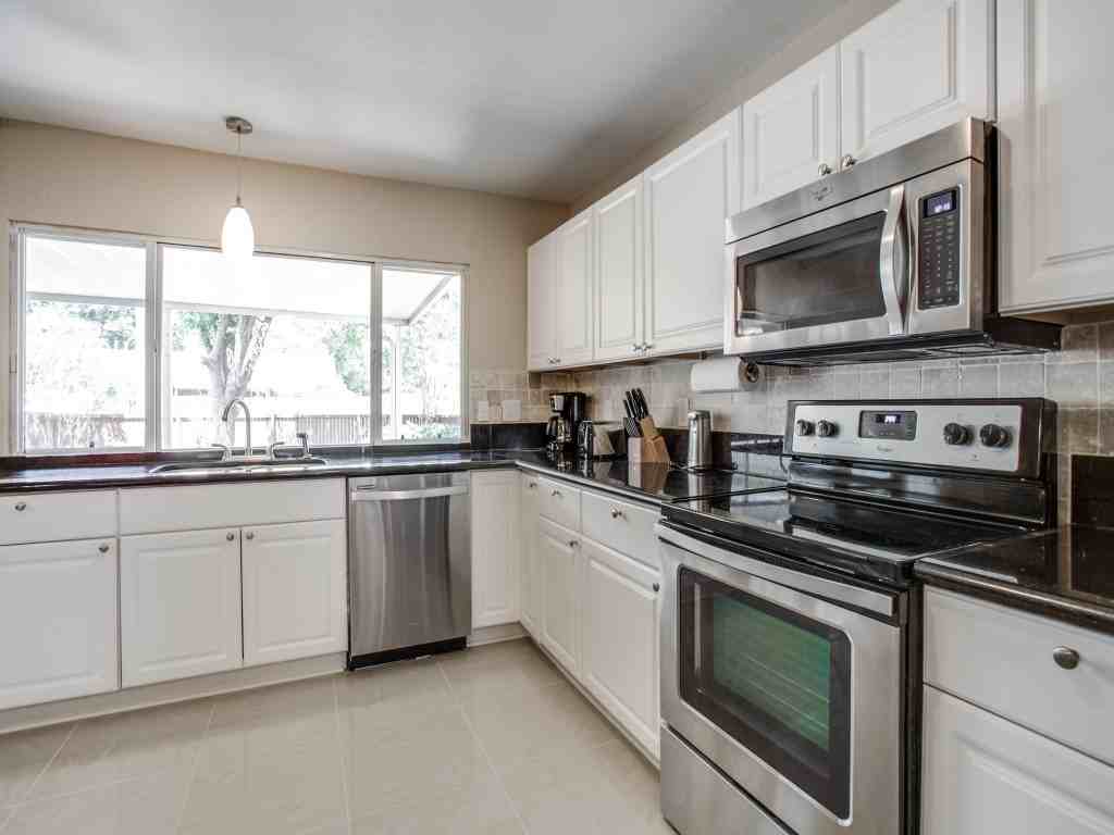 901 Goodwin Dr #NA - Photo 5 of 23