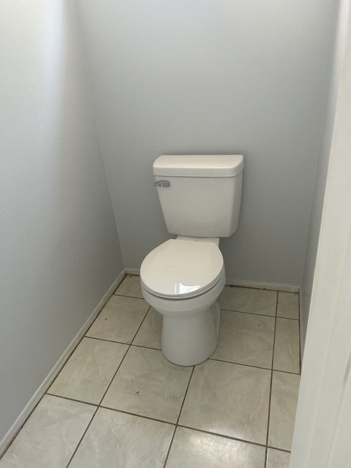 1312 W Holguin St #NA - Photo 3 of 25