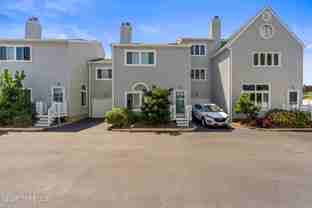 450 Ocean Blvd #8 - Photo 1 of 1