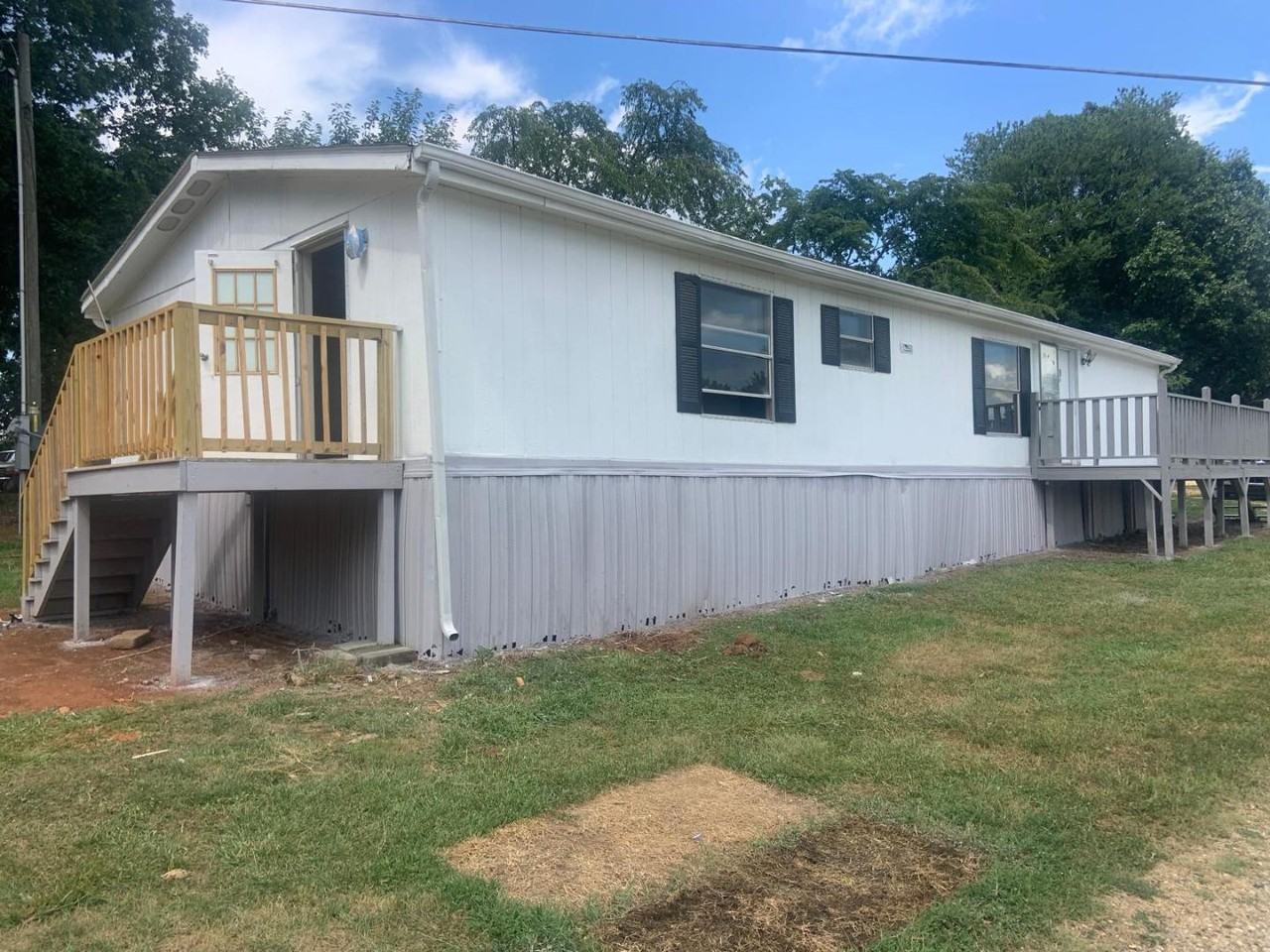 Cleveland MHP - Photo 3 of 10