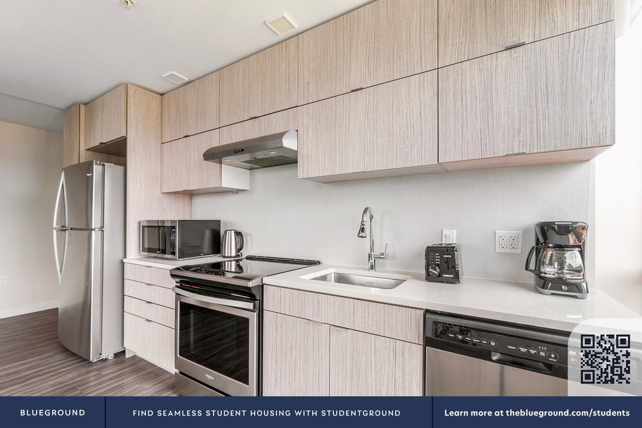 301 M Street Southwest - Photo 6 of 31