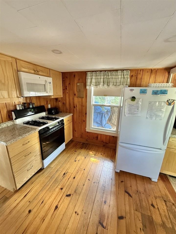 66 Sebago Rd #1255607P - Photo 7 of 21