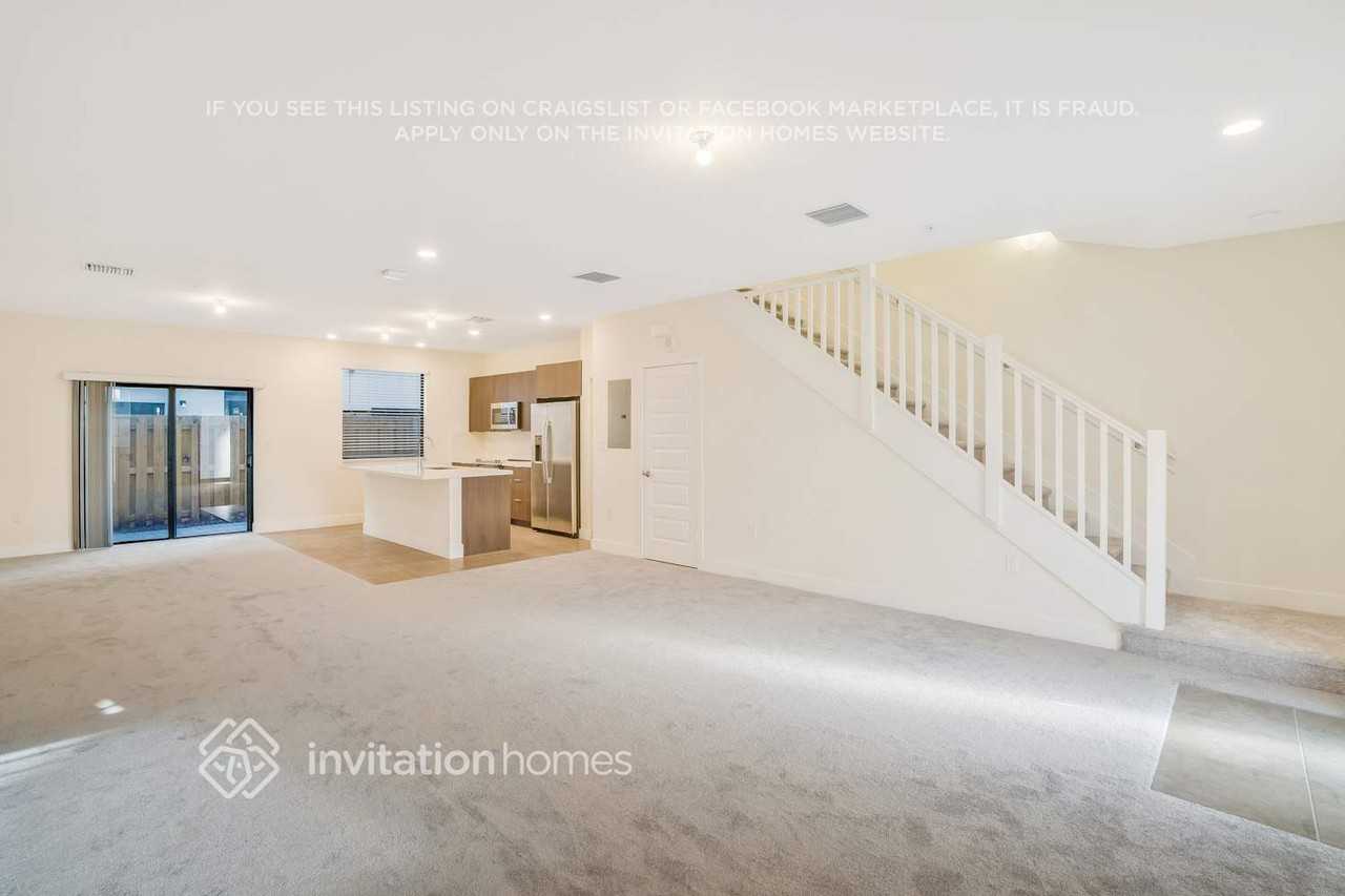 10449 Nwst #05 - Photo 3 of 25