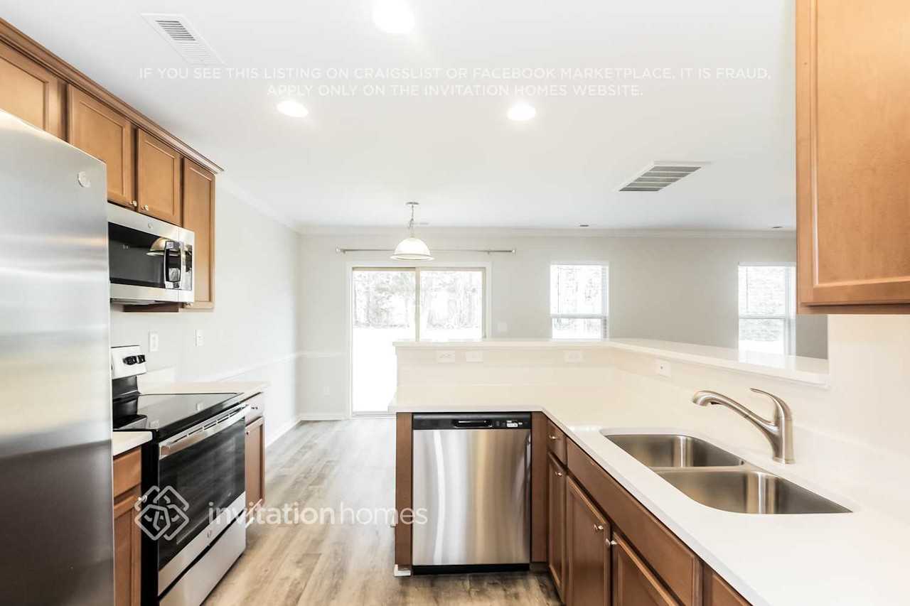 847 Rook Rd - Photo 5 of 15