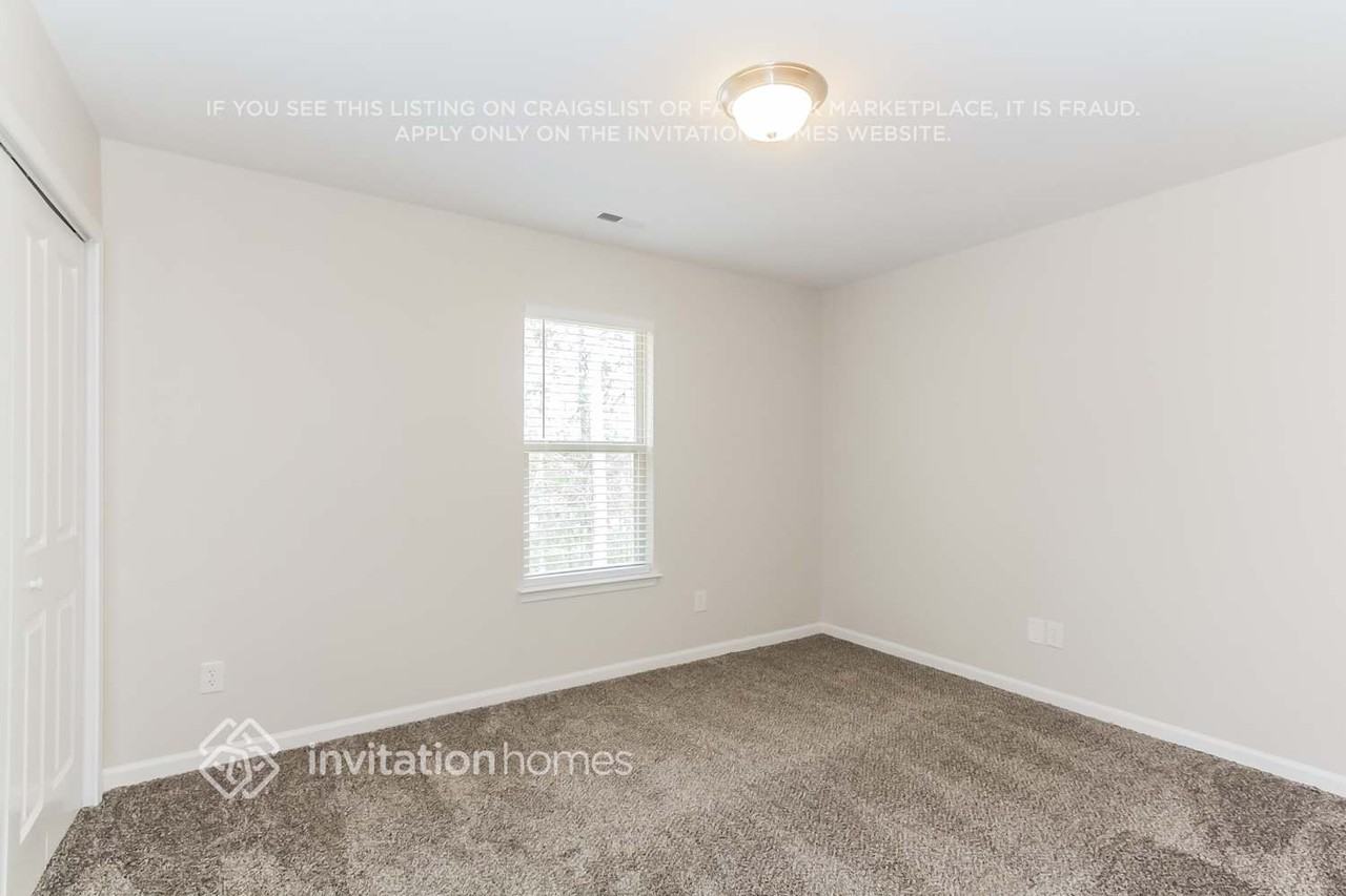 847 Rook Rd - Photo 7 of 15