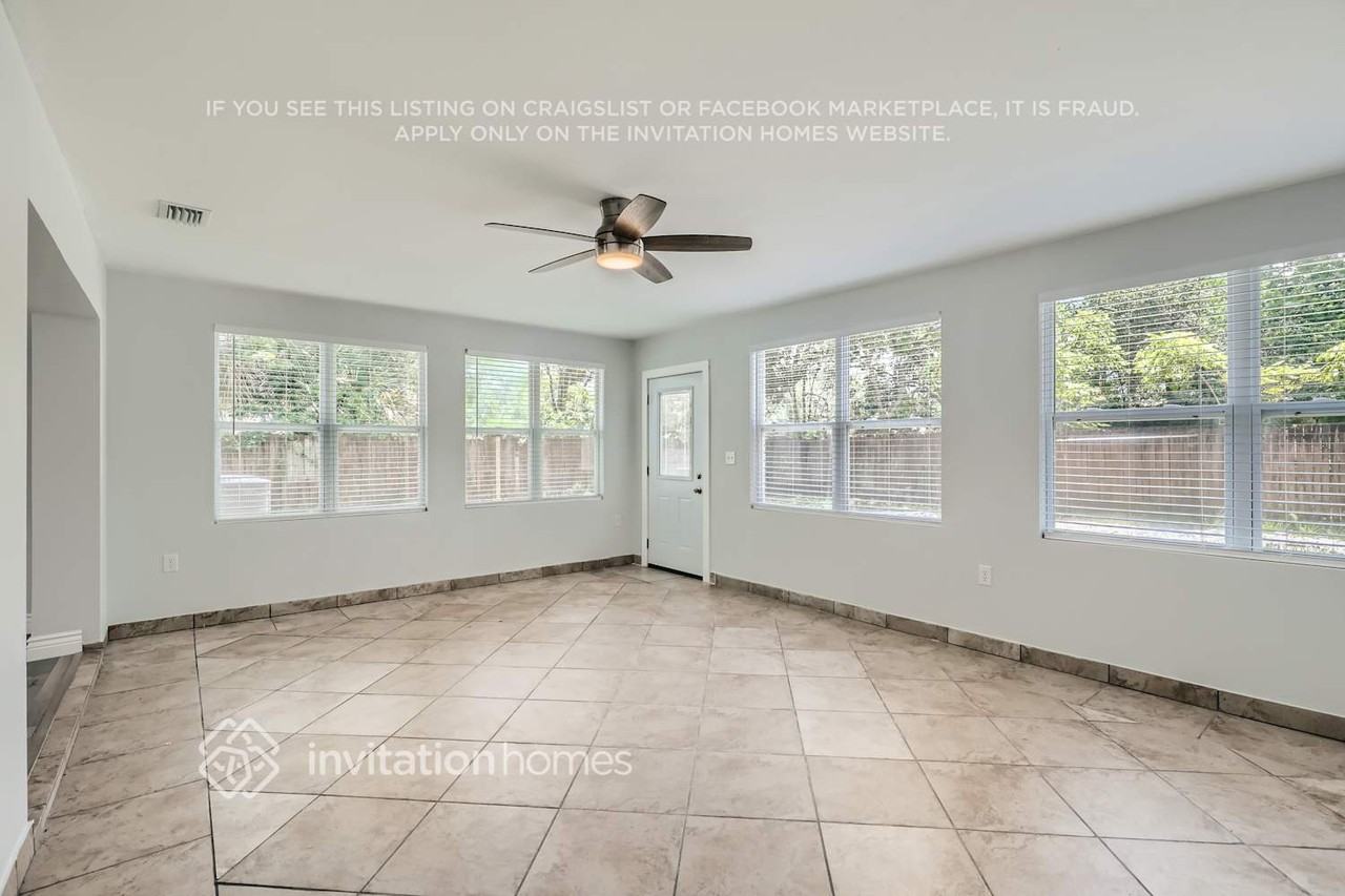 7912 Argentine Dr W - Photo 7 of 28