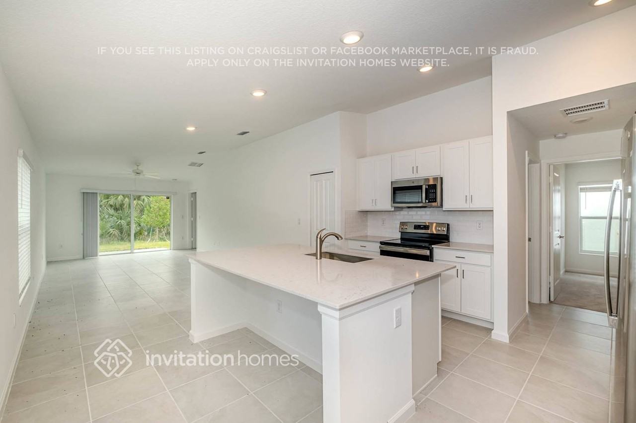 1475 Diablo Circle Southwest - Photo 3 of 34