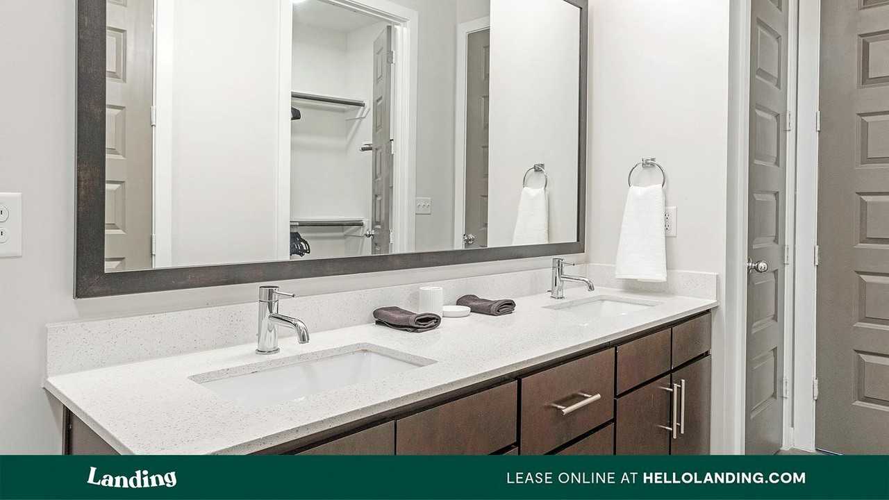 825 Usener St - Photo 6 of 50