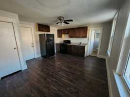 featured image of 511 E Cherry St ##3