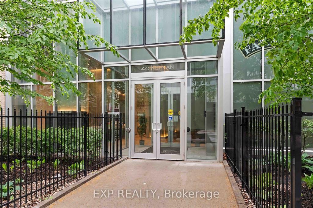 40 Nepean Street #1607 - Photo 3 of 30