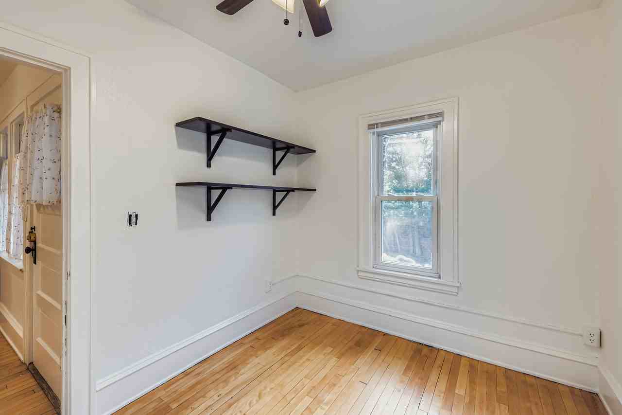 1907 11th Ave S #4 - Photo 2 of 29