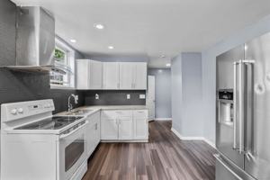 featured image of 22 Wyman St ##1