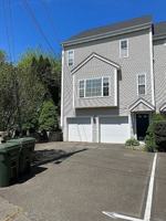 featured image of 121 Warren Ave