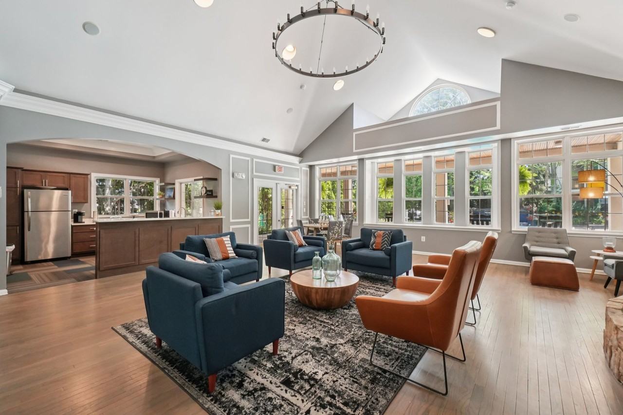 101 Lake Village Blvd. - Photo 2 of 50