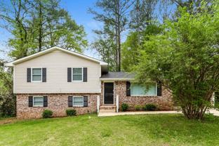 446 Wexwood Dr - Photo 1 of 1