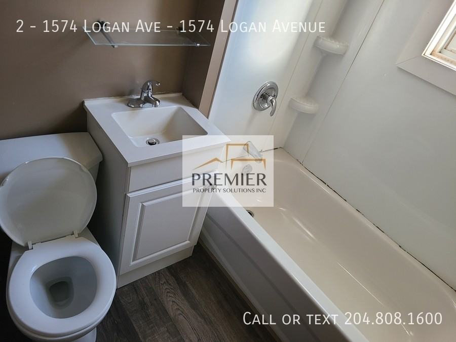 1574 - 1574 Logan Ave - Photo 3 of 11