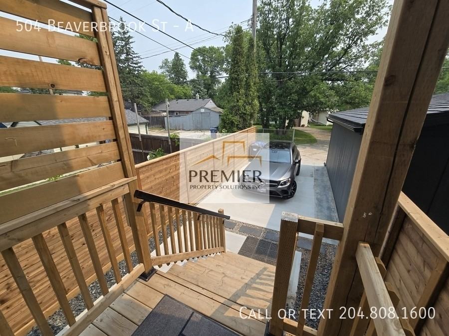 504 Beaverbrook St #A - Photo 2 of 10