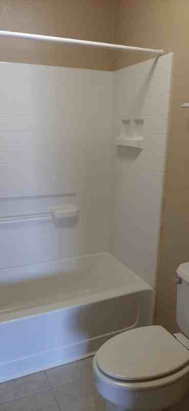 427 W Laurel Dr #L - Photo 6 of 12