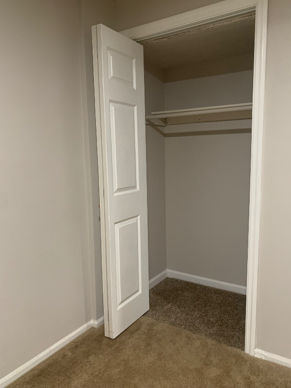 1508 Holleyside Dr - Photo 5 of 13