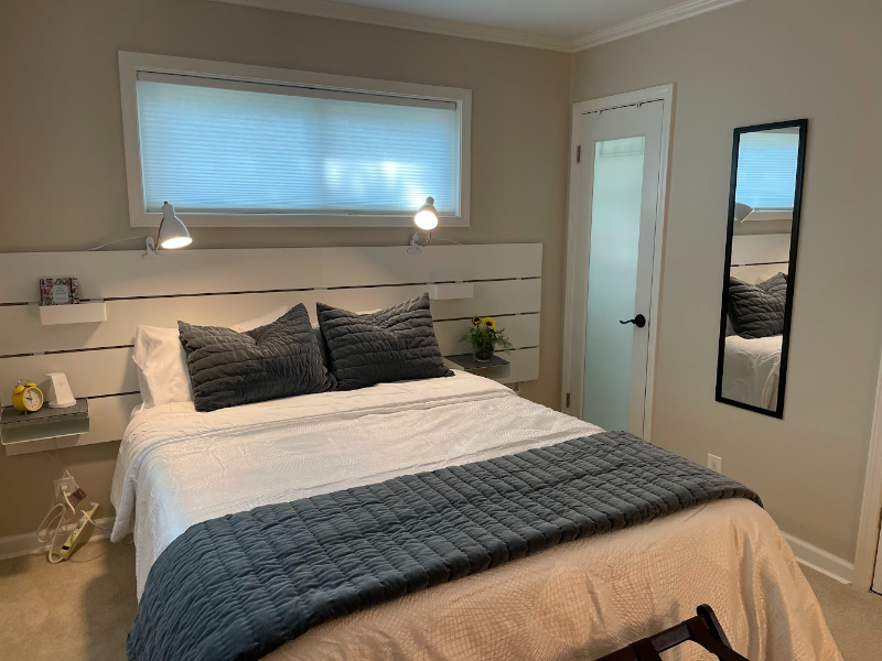 3737 Lakeshore Dr - Photo 3 of 28