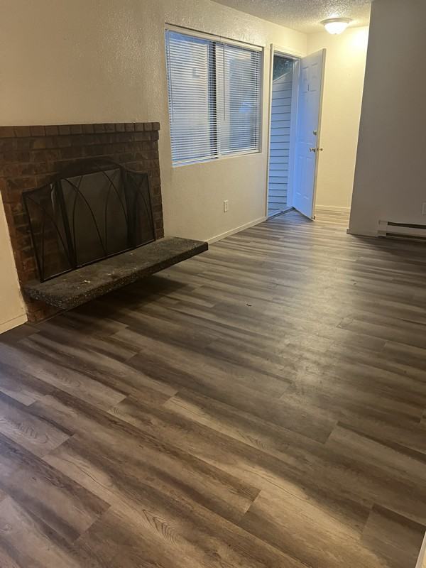 220 Ellingson Dr #B - Photo 3 of 8