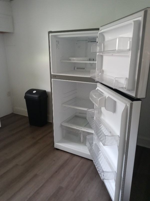 400 Broadway St #B - Photo 6 of 6