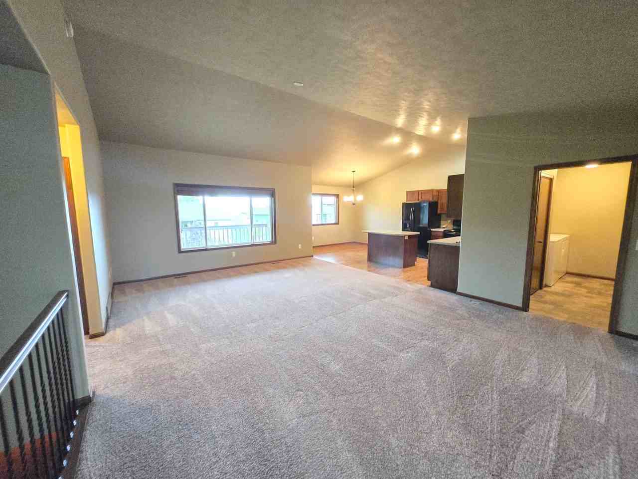 3210 E 3rd St - Photo 4 of 39