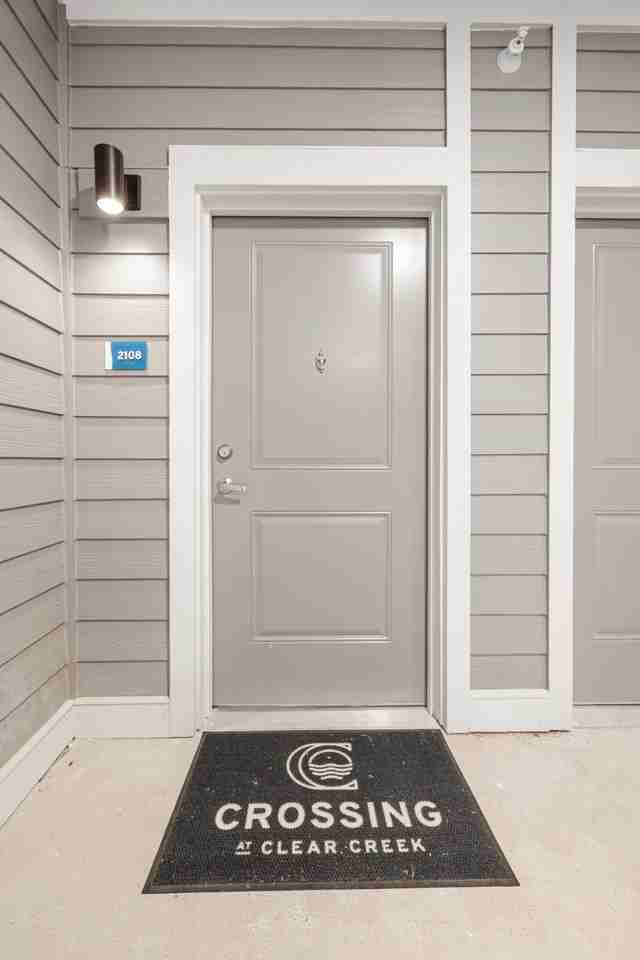 The Crossing at Clear Creek - Photo 3 of 41