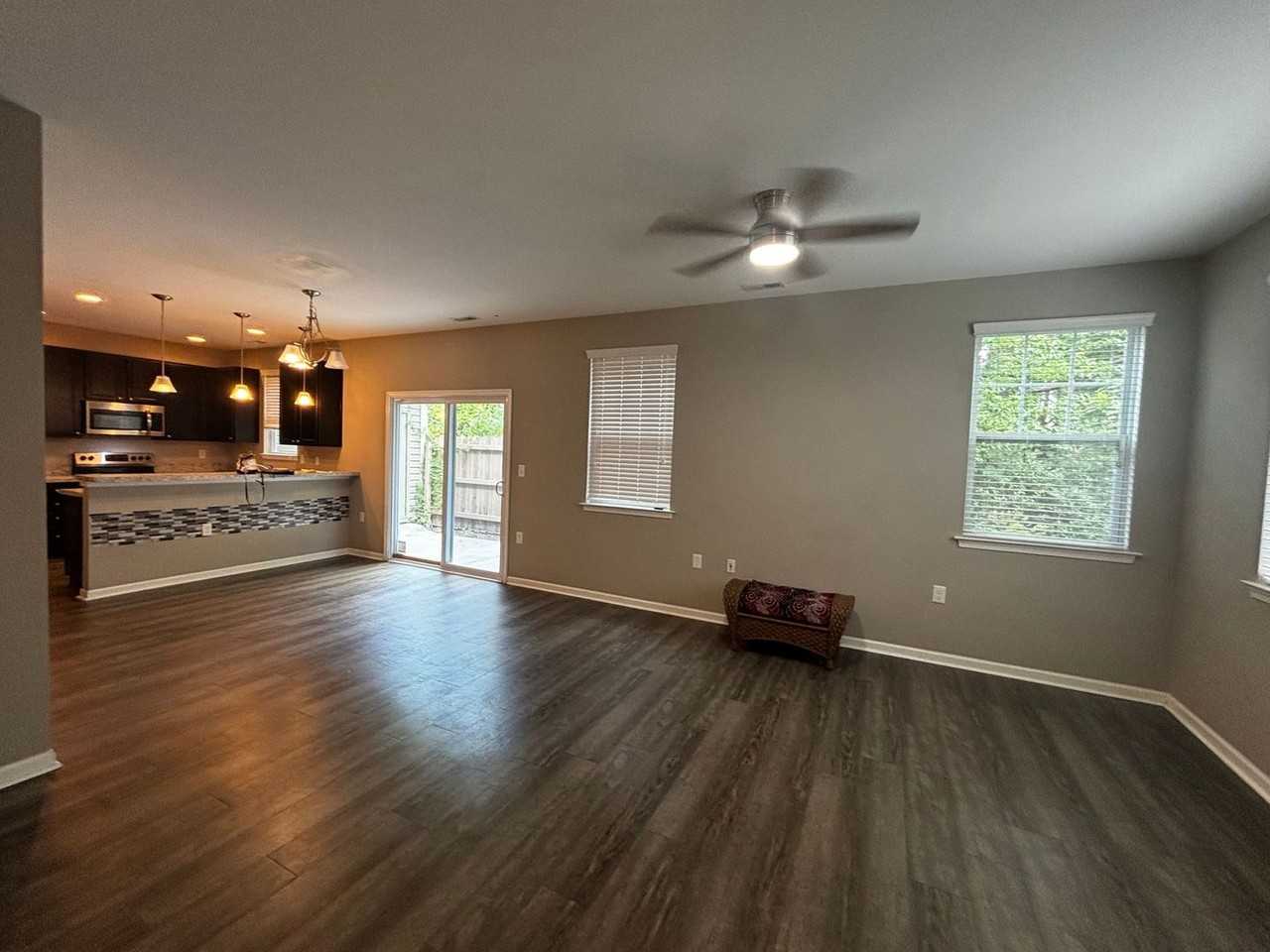 4036 Clarendon Way - Photo 3 of 21