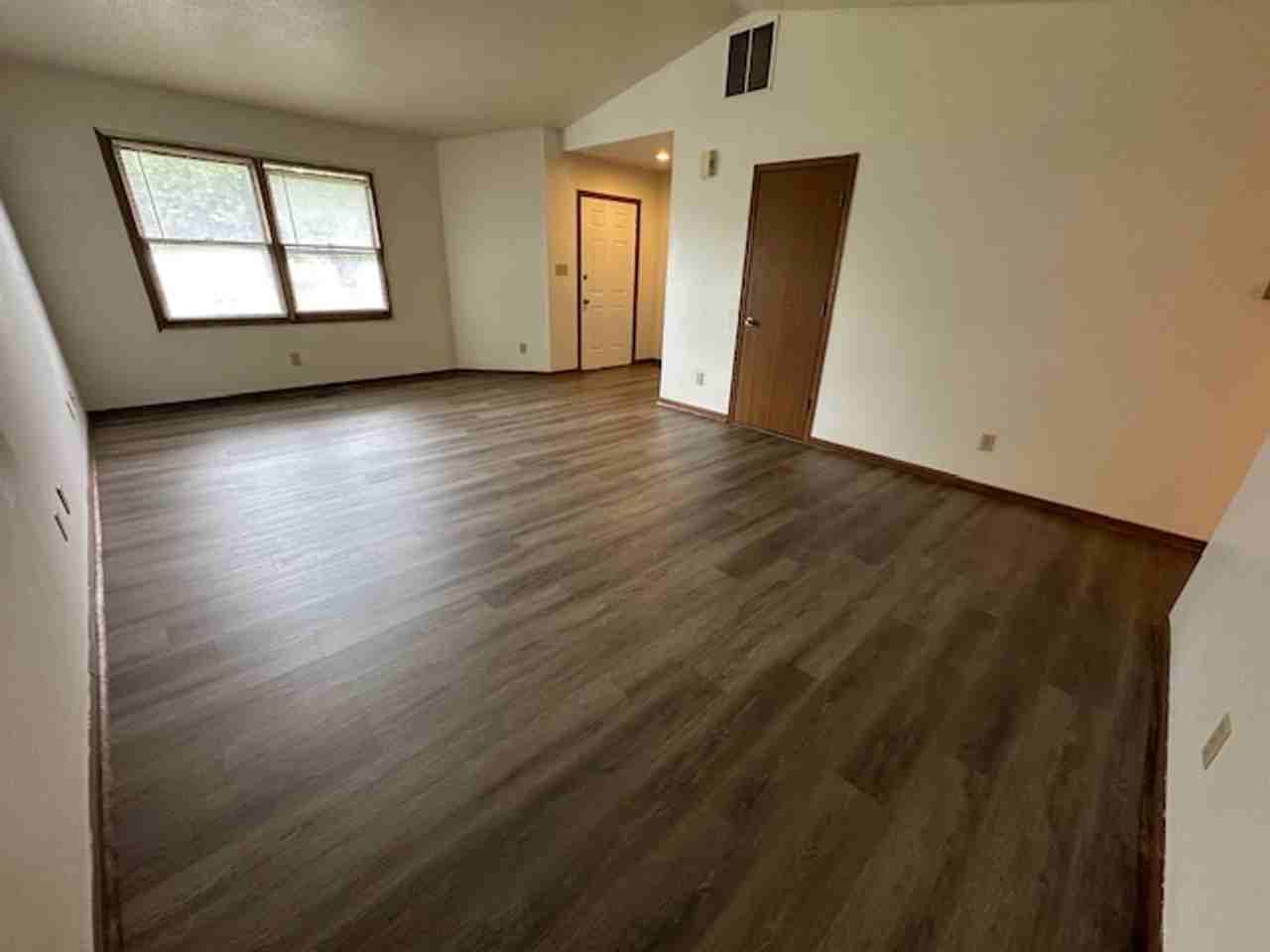 2160 Galaxy Dr - Photo 5 of 15