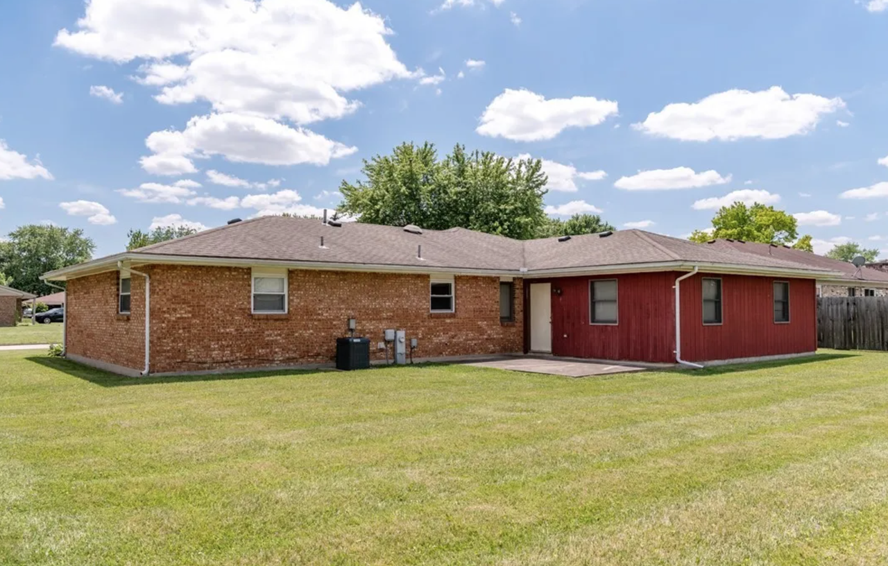 4017 Caprice Rd #NA - Photo 2 of 34