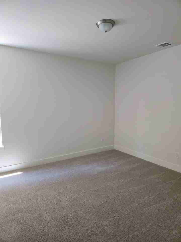 808 Meadowcrest Dr - Photo 7 of 20