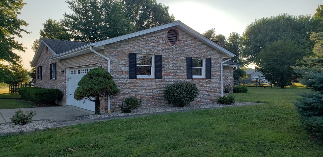 2040 Megrue Dr #NA - Photo 3 of 23
