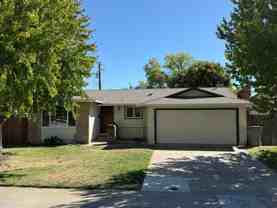 2727 Honeysuckle Way - Photo 1 of 1