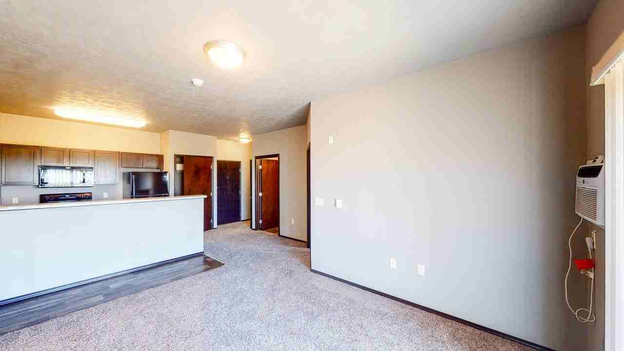 Orange City 104 - Photo 6 of 33