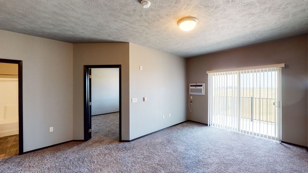 Orange City 104 - Photo 7 of 33