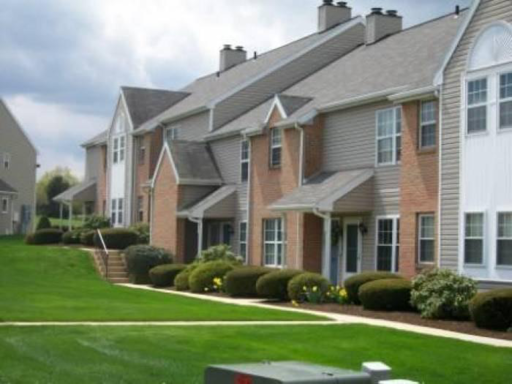 805 Christopher Drive - Photo 2 of 15