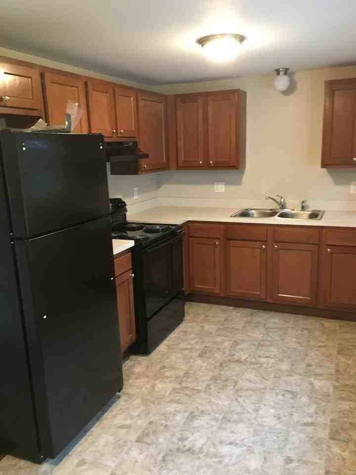 103 Ivon Dr - Photo 3 of 4
