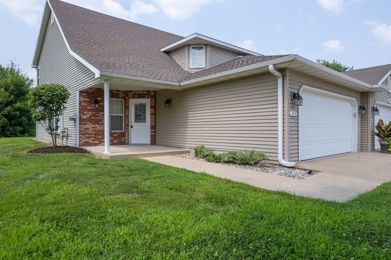 3236 Wind River Cir - Photo 2 of 49