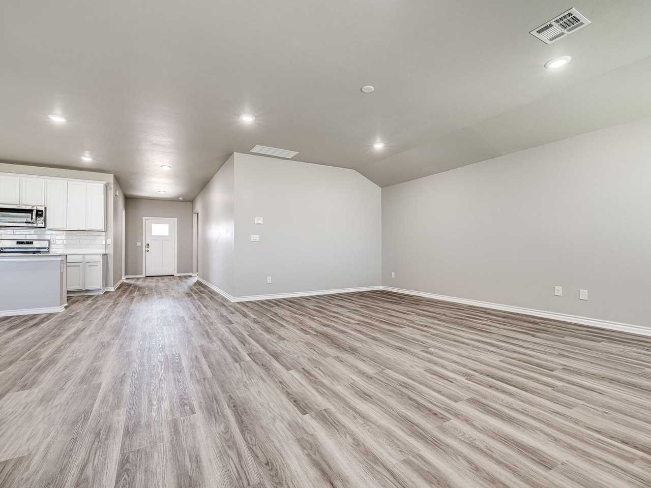 14500 Travertine Falls Ln - Photo 6 of 29