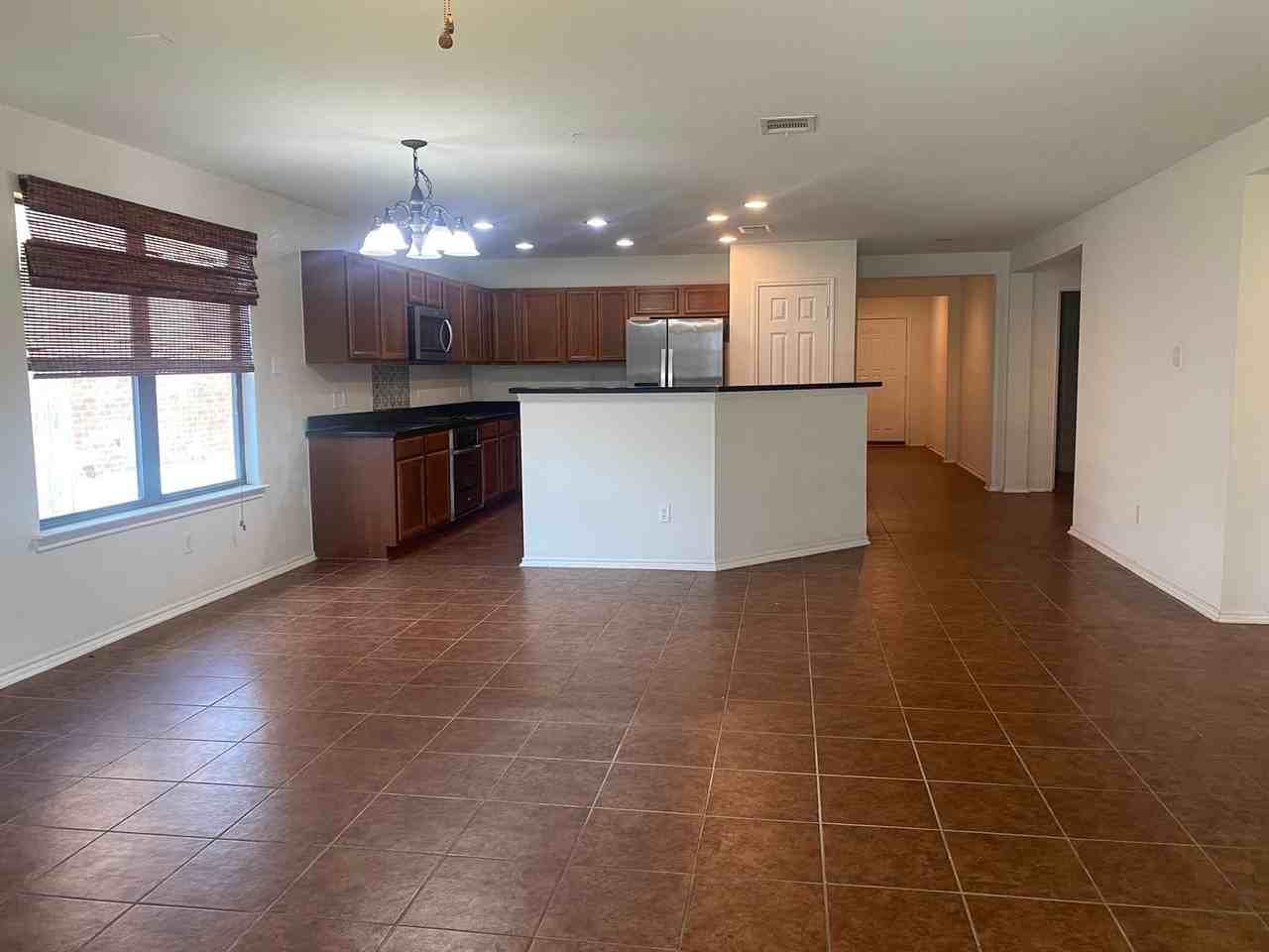 8928 Vista Valley Drive - Photo 3 of 23