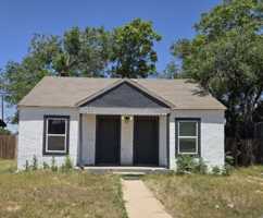 featured image of 2116 20th St