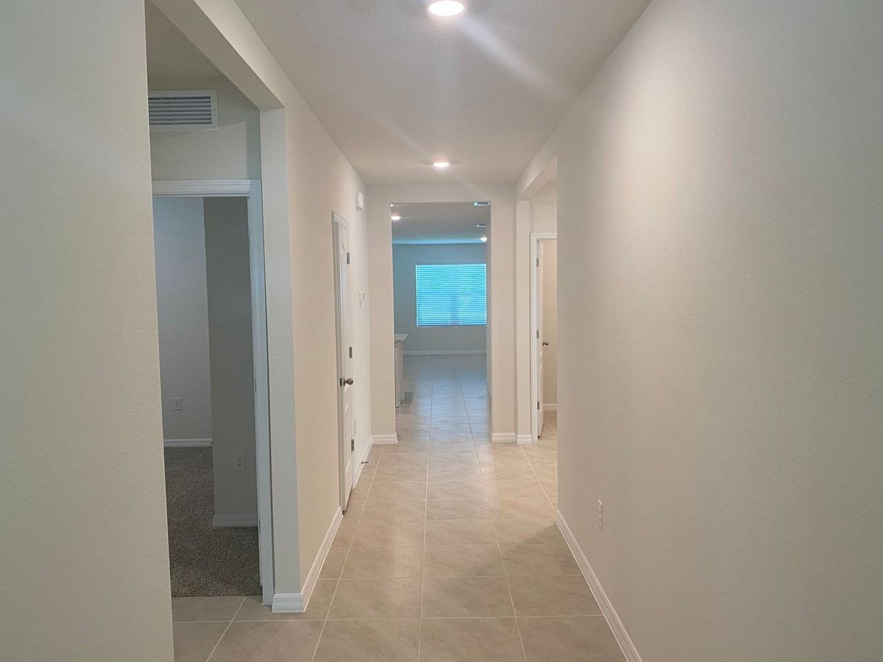 2264 Lake Preserve Cir - Photo 3 of 29