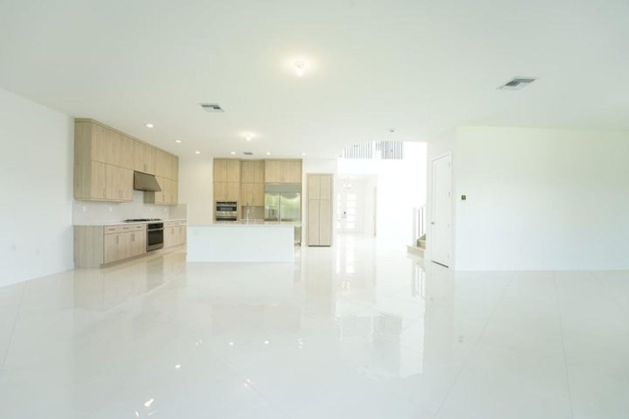 9099 Silver Marsh Ln - Photo 7 of 26