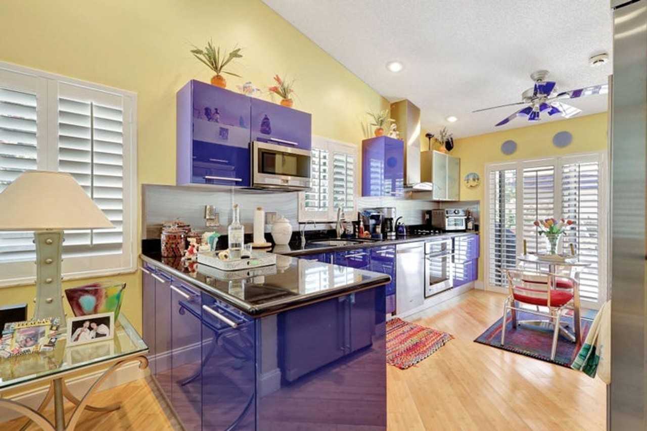 455 Mohawk Ln - Photo 4 of 27