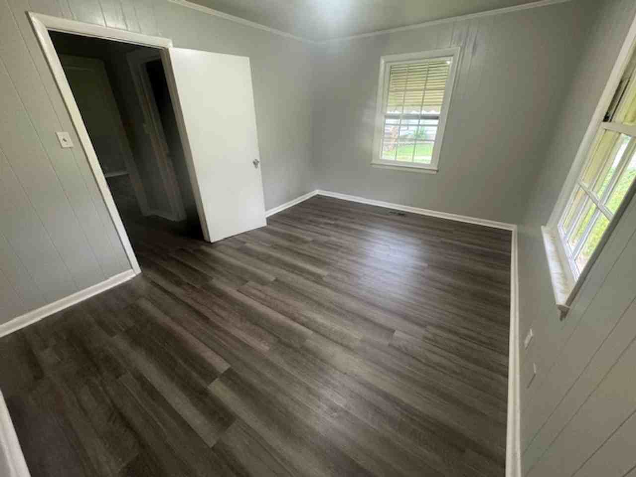 143 Turner St - Photo 2 of 8