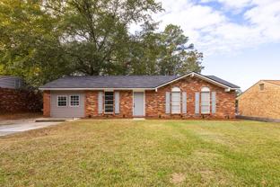 2855 Viking Dr - Photo 1 of 1