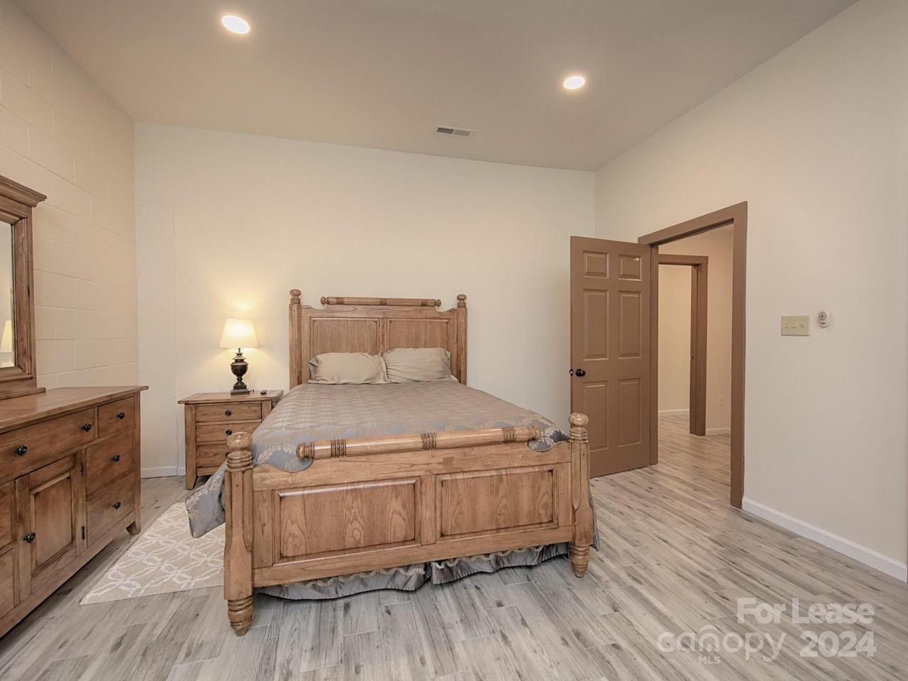 177 Goodman Rd Unit A #A - Photo 4 of 21